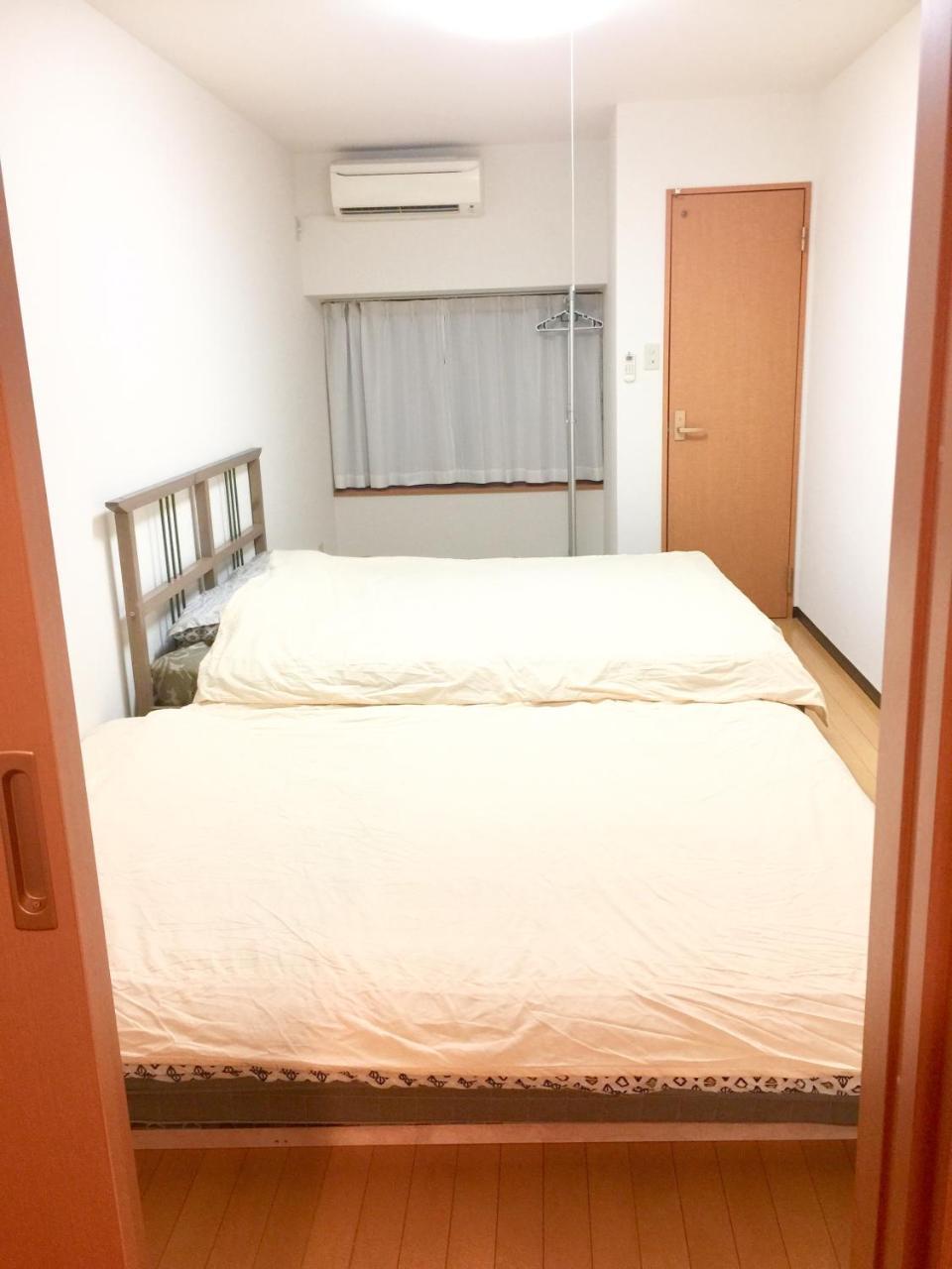Central Osaka House Umeda Namba Екстер'єр фото