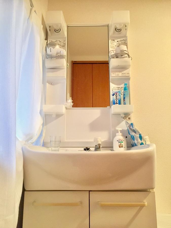Central Osaka House Umeda Namba Екстер'єр фото