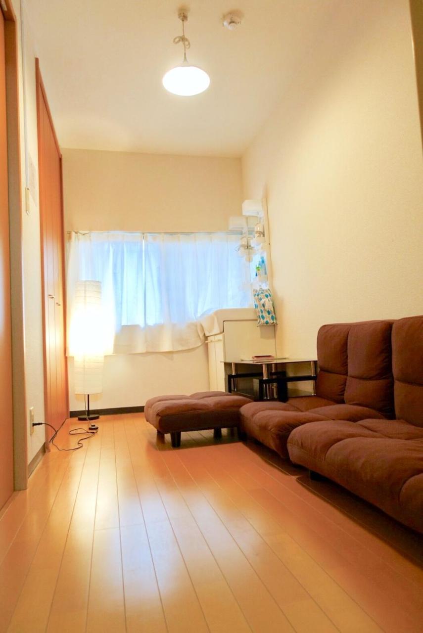 Central Osaka House Umeda Namba Екстер'єр фото
